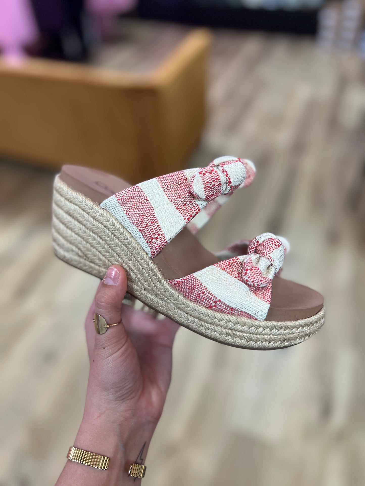 Tie The Knot - Red Natural Stripe Wedge