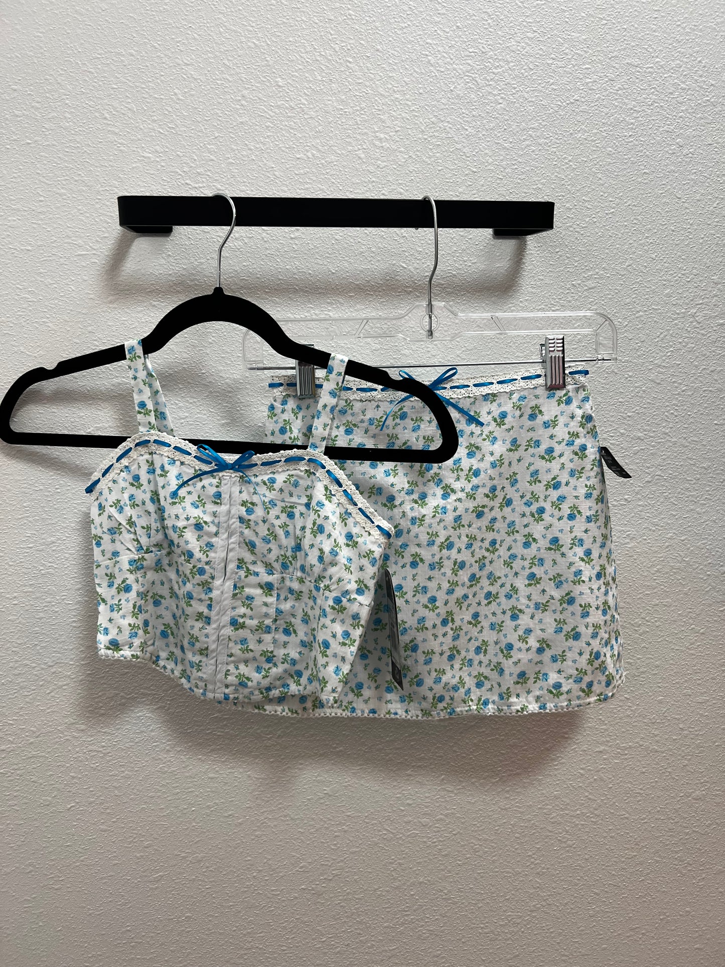 Girls Print Skirt Set
