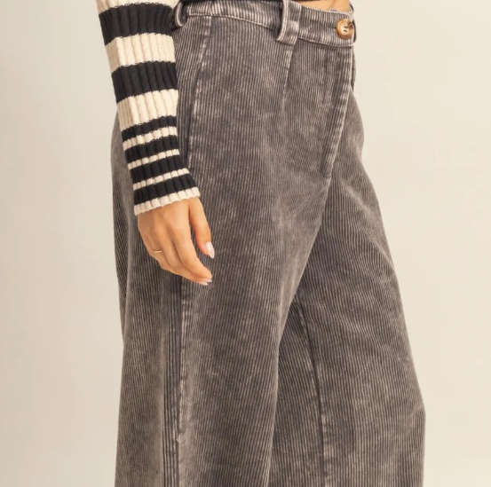 Snow Garment Washed Corduroy Trousers
