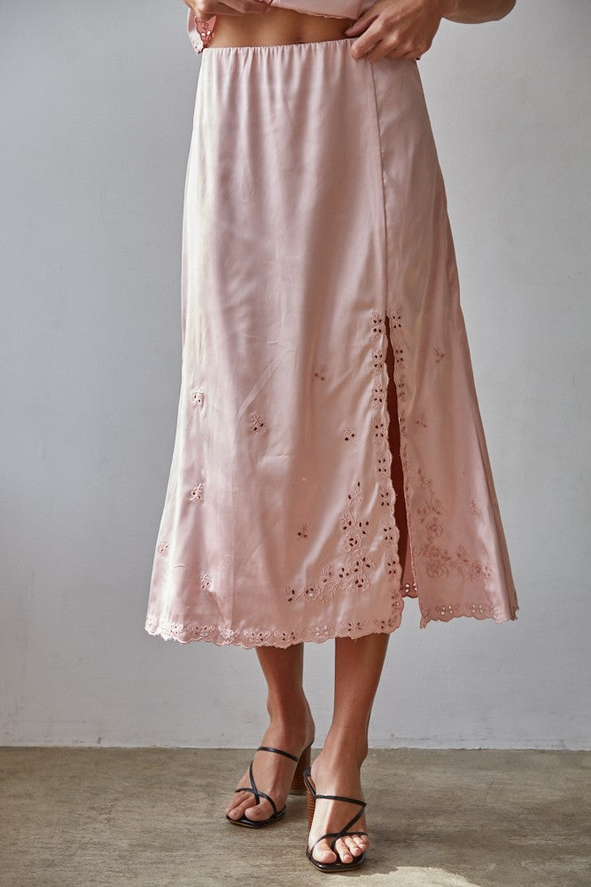 Kaci Midi