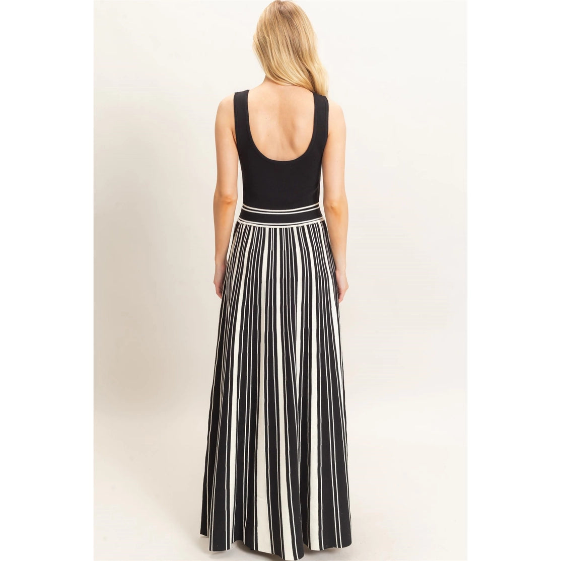 Scoop Neck Maxi