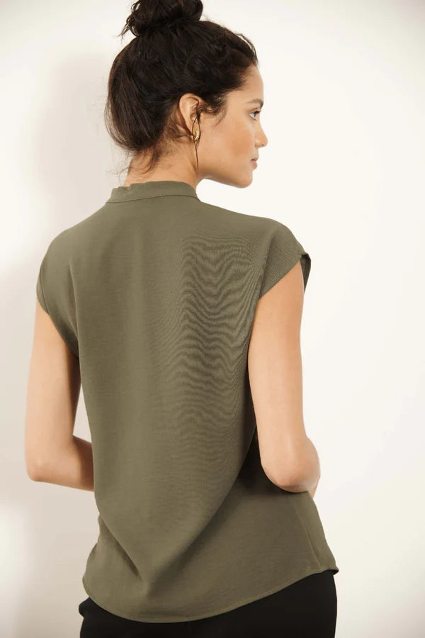 Scarlett Blouse with Tie Neck