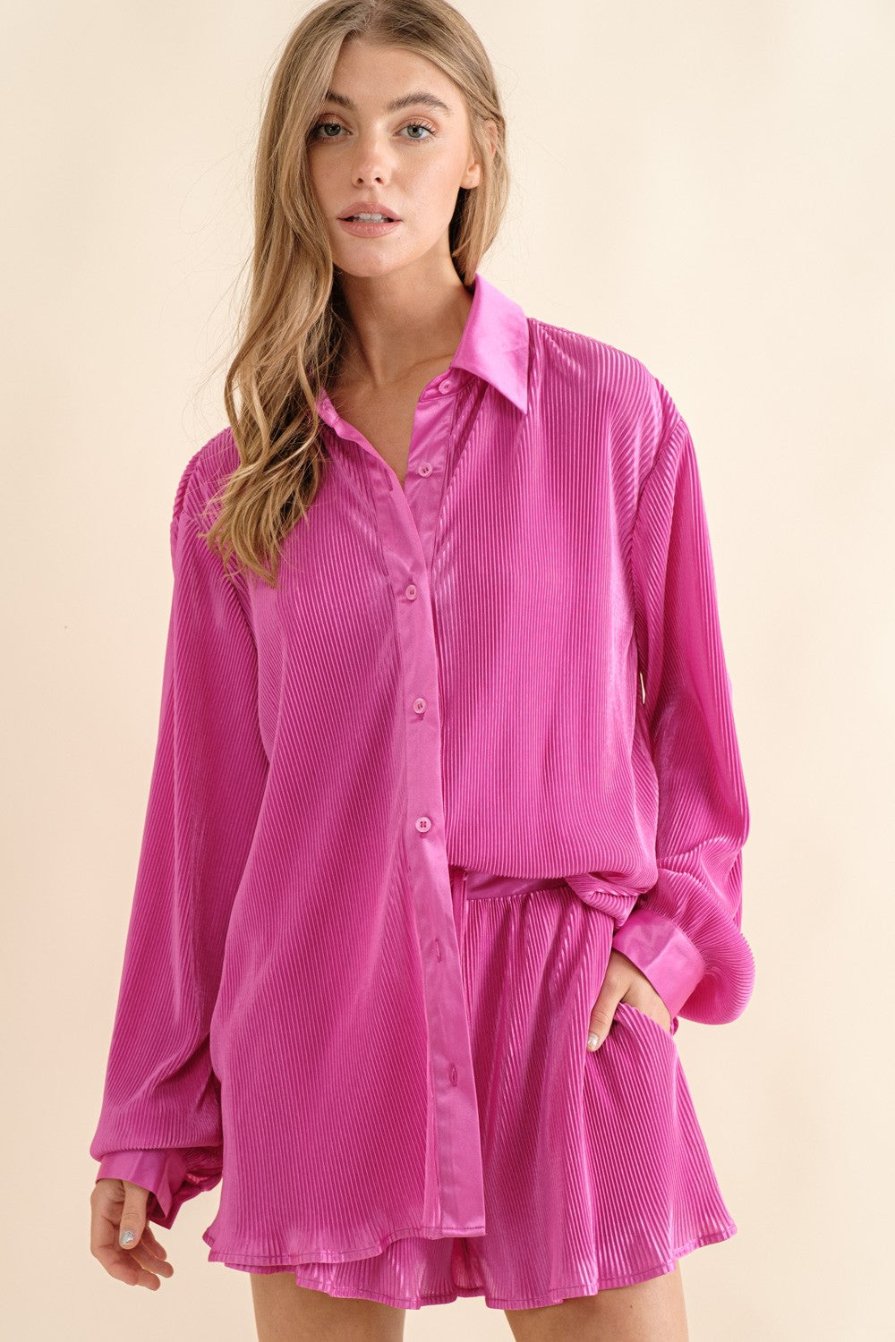 Mini pleat shorts shirt set