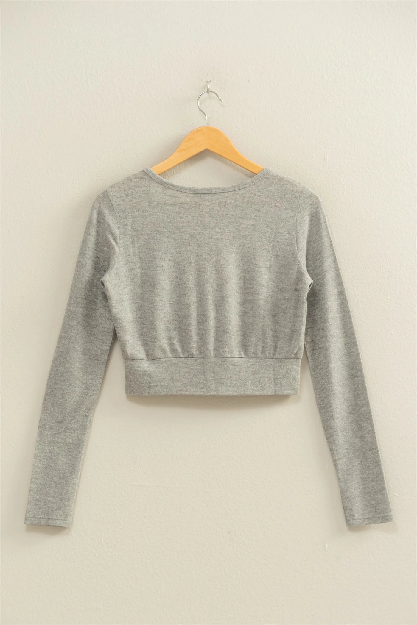 Cropped V-Neck Long Sleeve