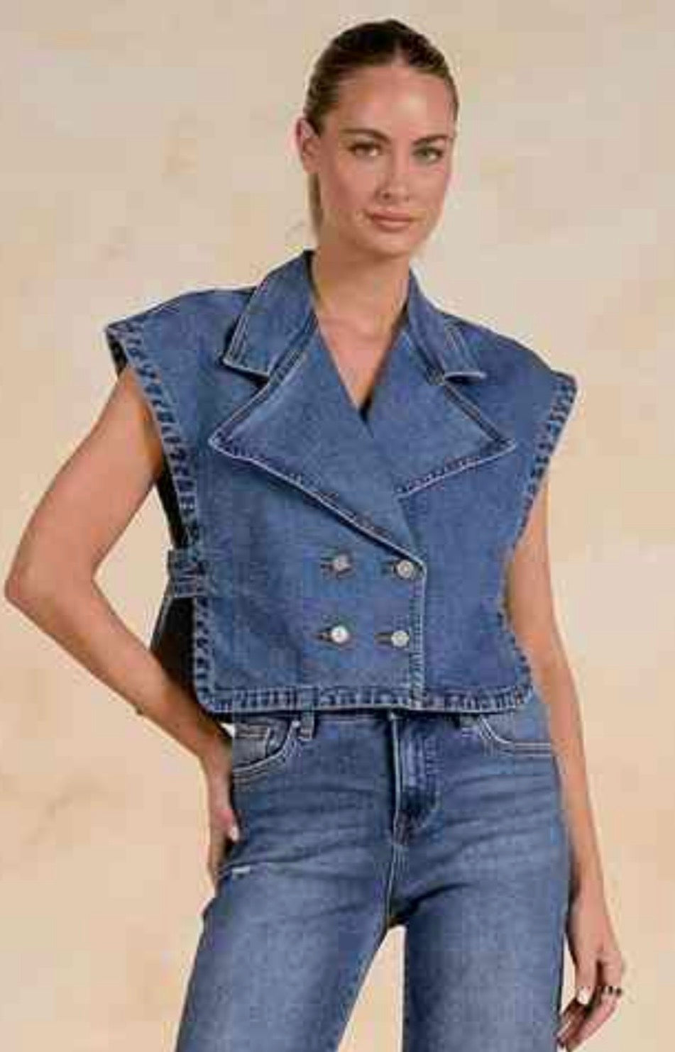 Double Button Vest