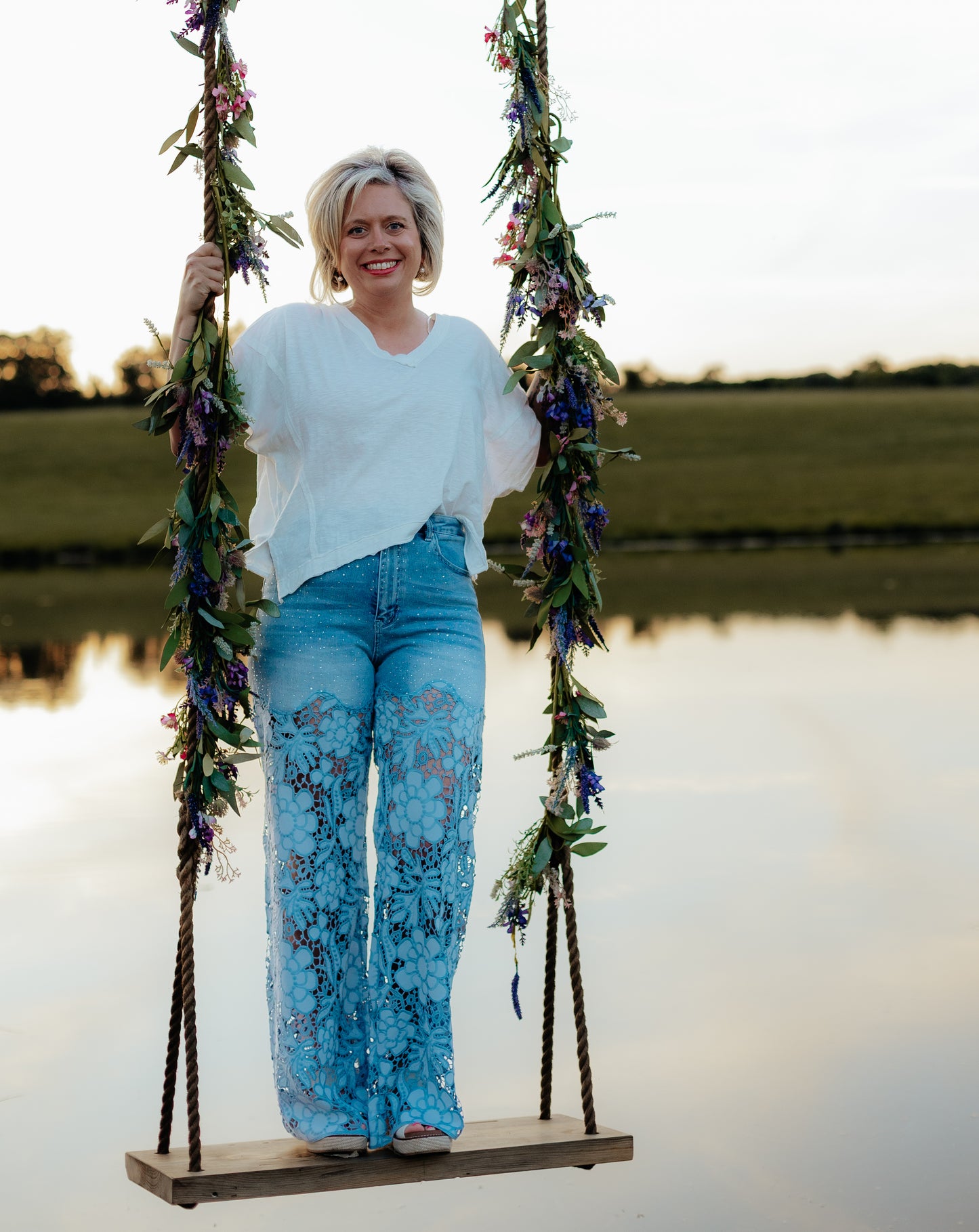 Super High-Rise Lace Wide Leg