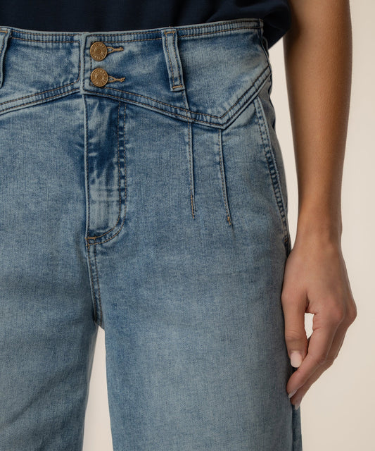 Meg Front Seam Detail