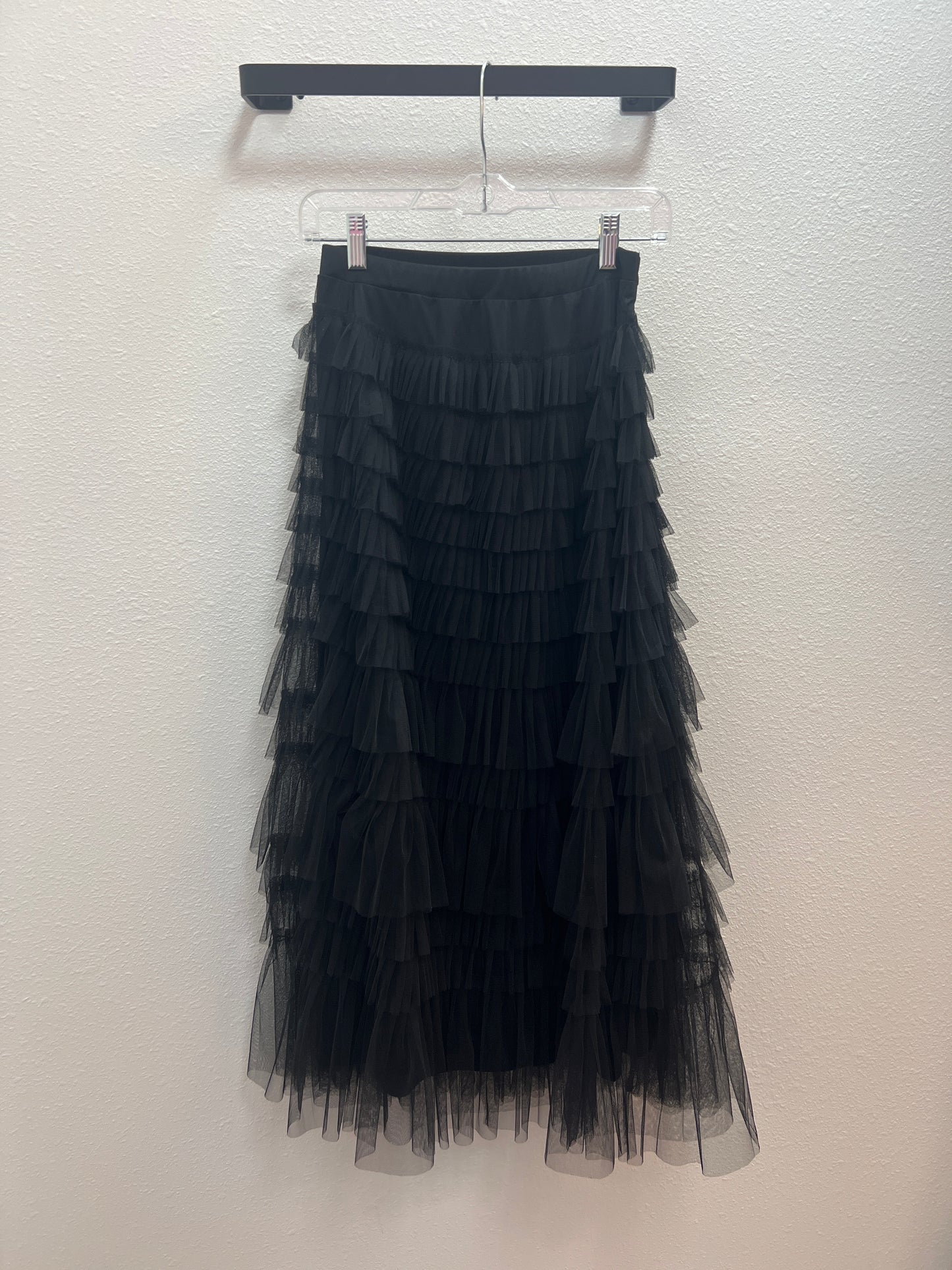 BlackOrganza Ruffle Long Skirt