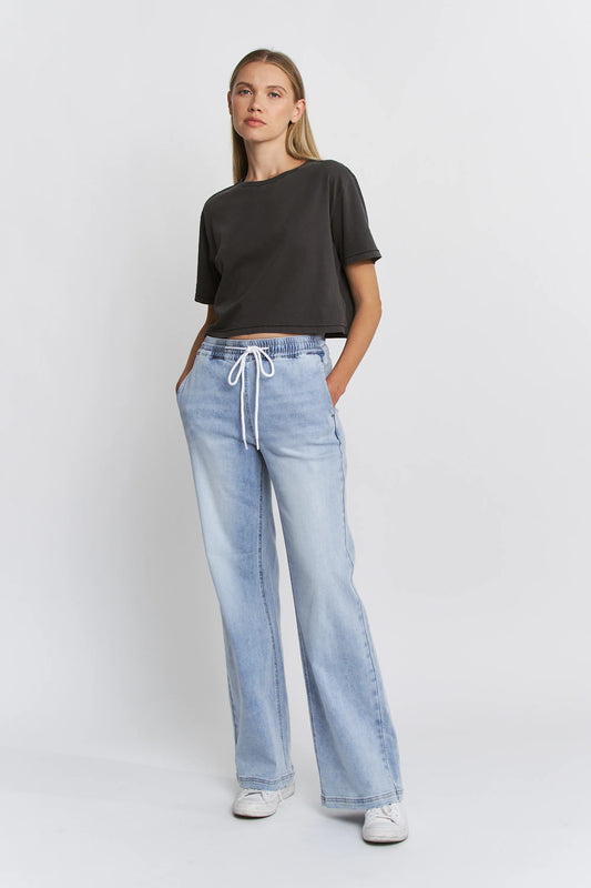 HIGH RISE WIDE LEG JOGGER