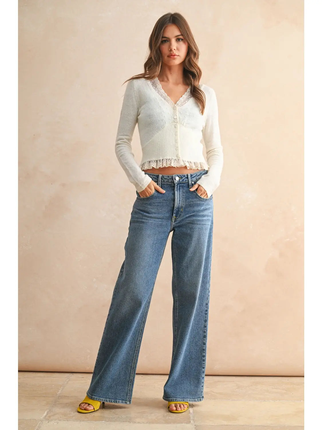 Cream Lace Contrasted Knitted Cardigan