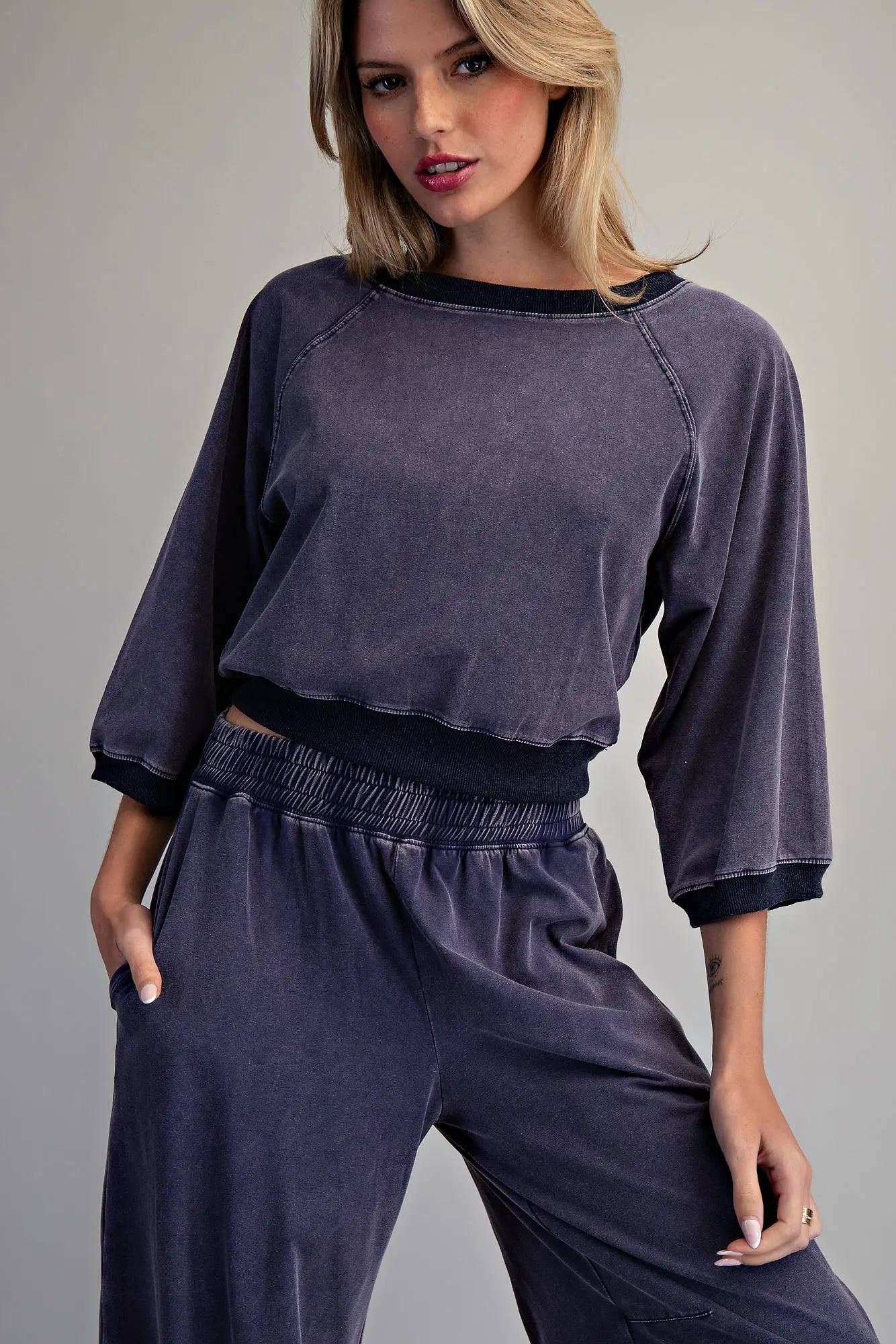 Mineral Washed 3/4 Sleeve Pullover