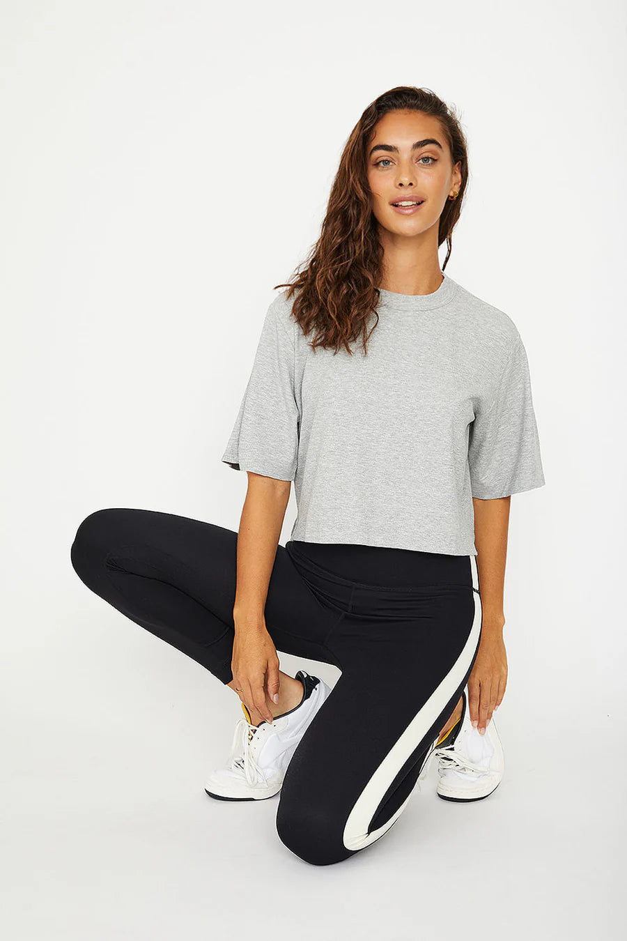 Oversized Cropped Tee Gray