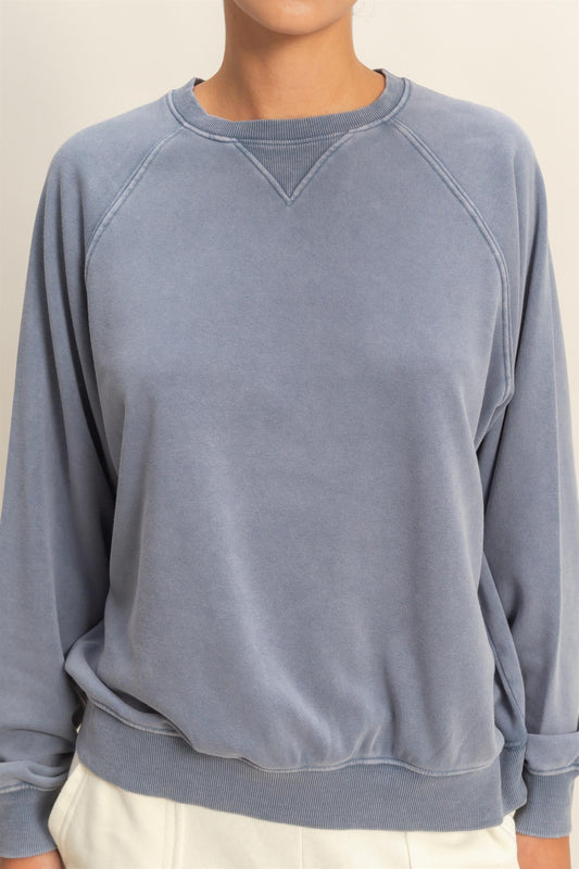 Mineral Raglan Crew