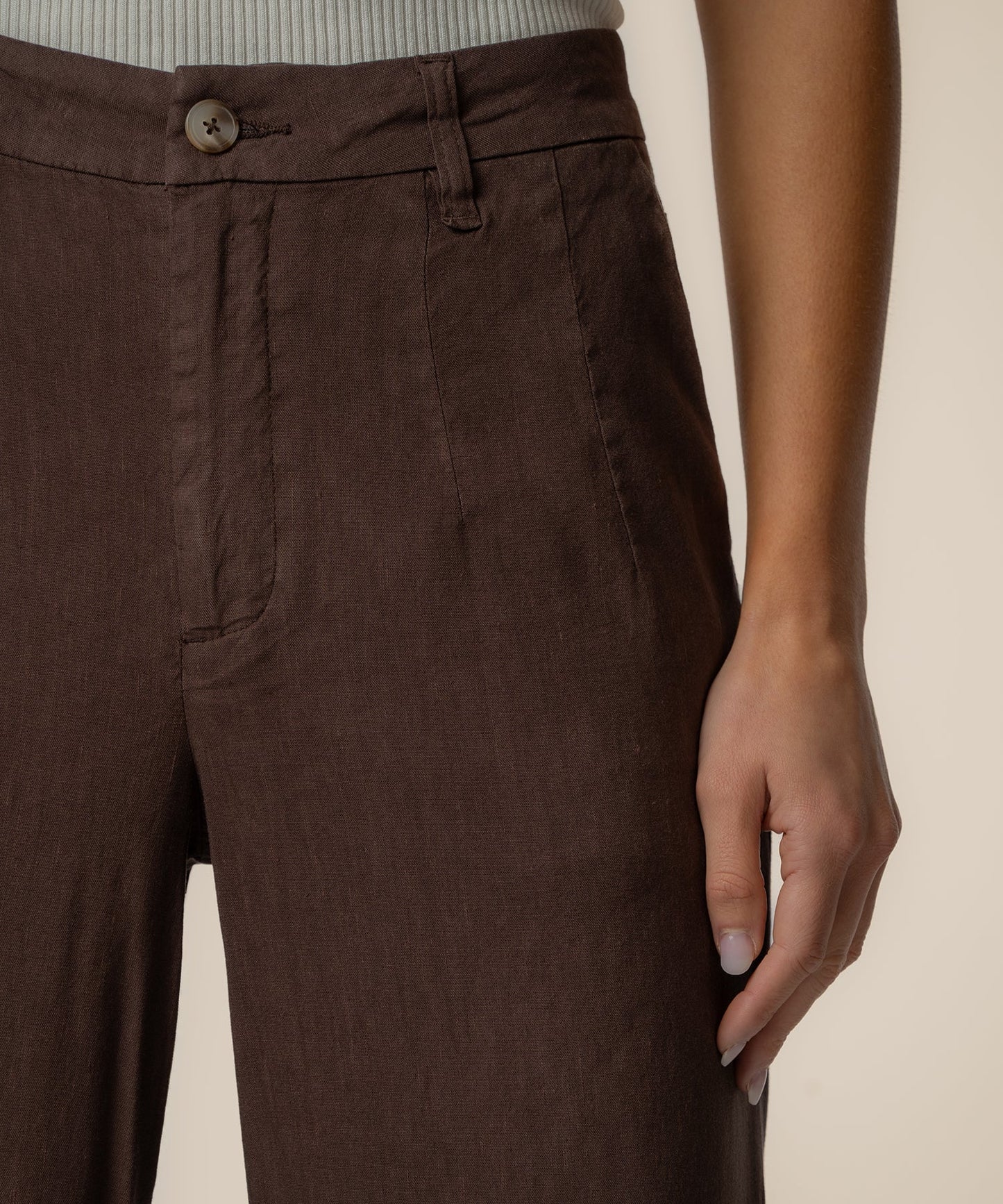 Meg Linen