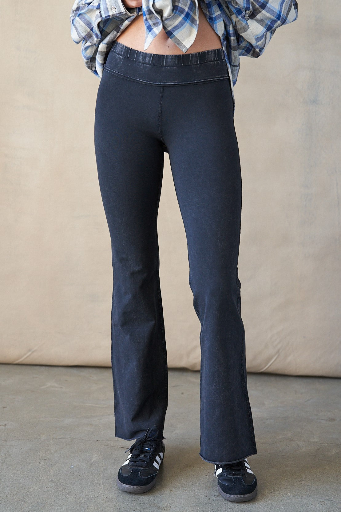 Raw Edge Flare Yoga Pants