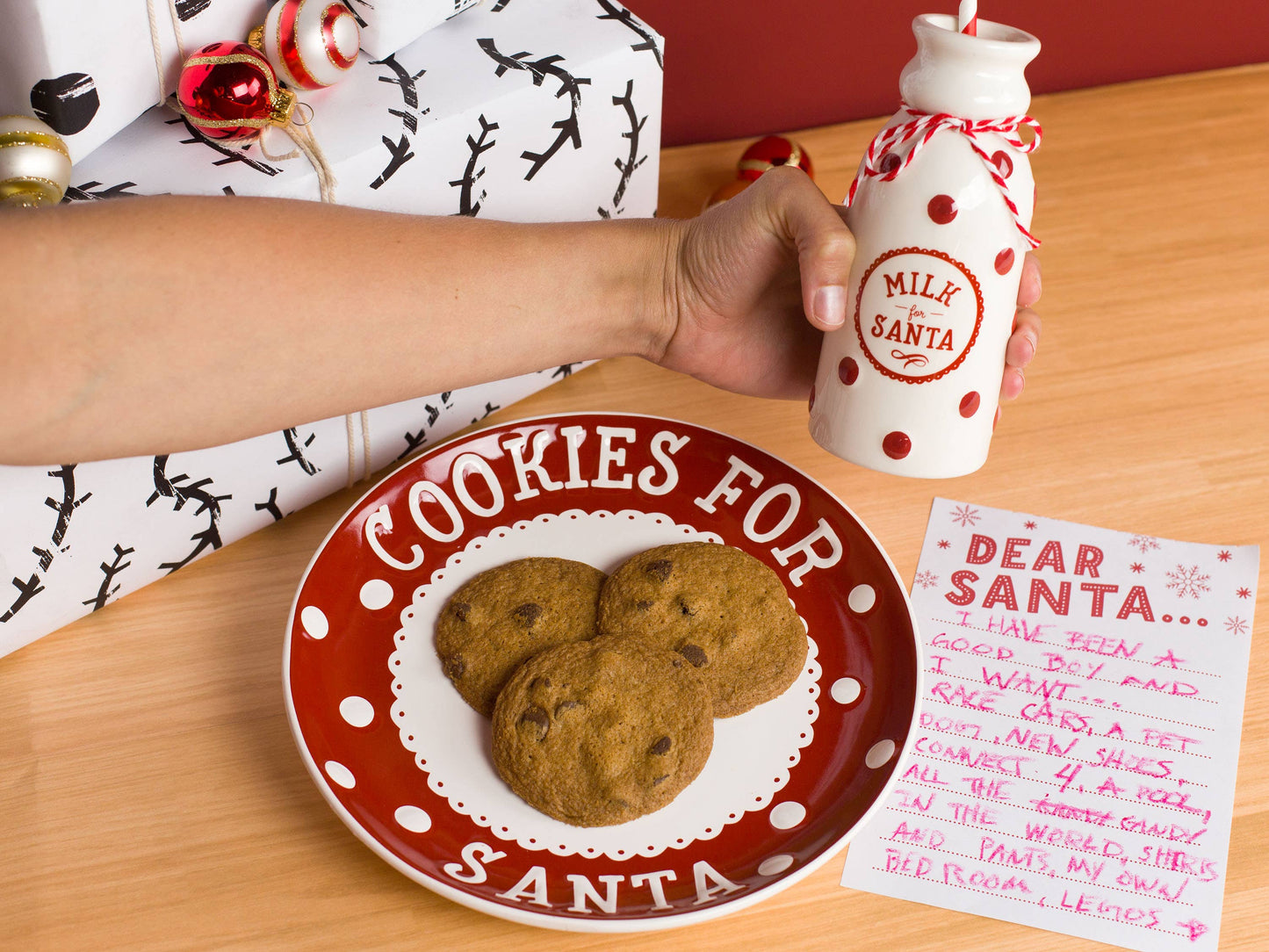 Santa's Milk and Cookie Set