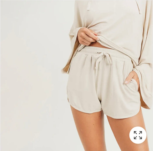 Mineral Wash Natural Shorts